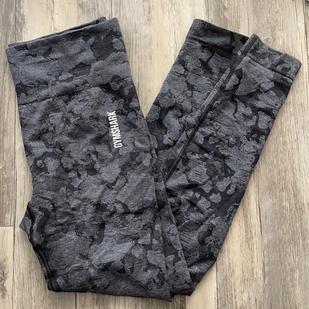 GymShark Adapt Camo Seamless Legging
